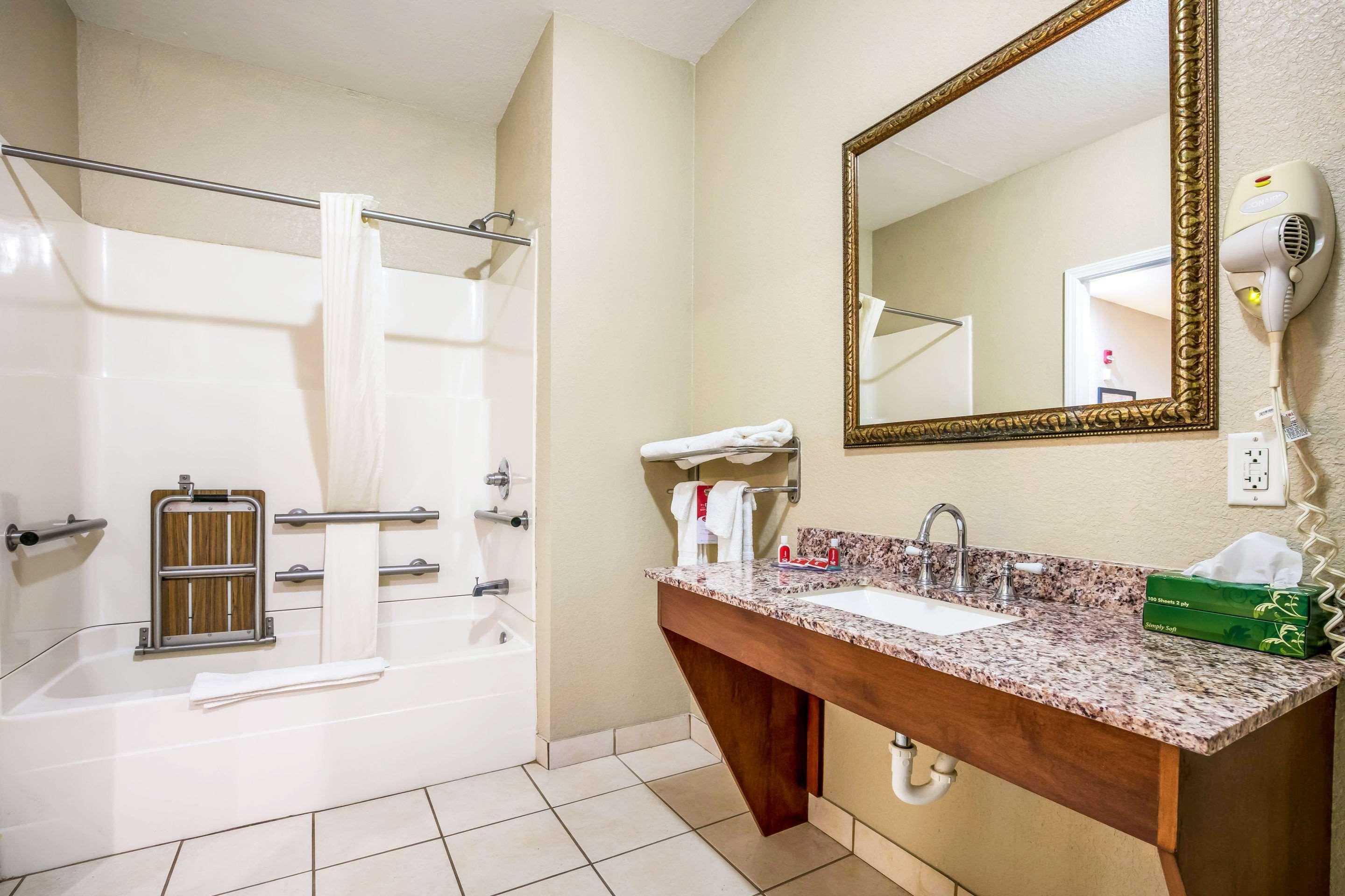Econo Lodge Inn & Suites Horn Lake Buitenkant foto
