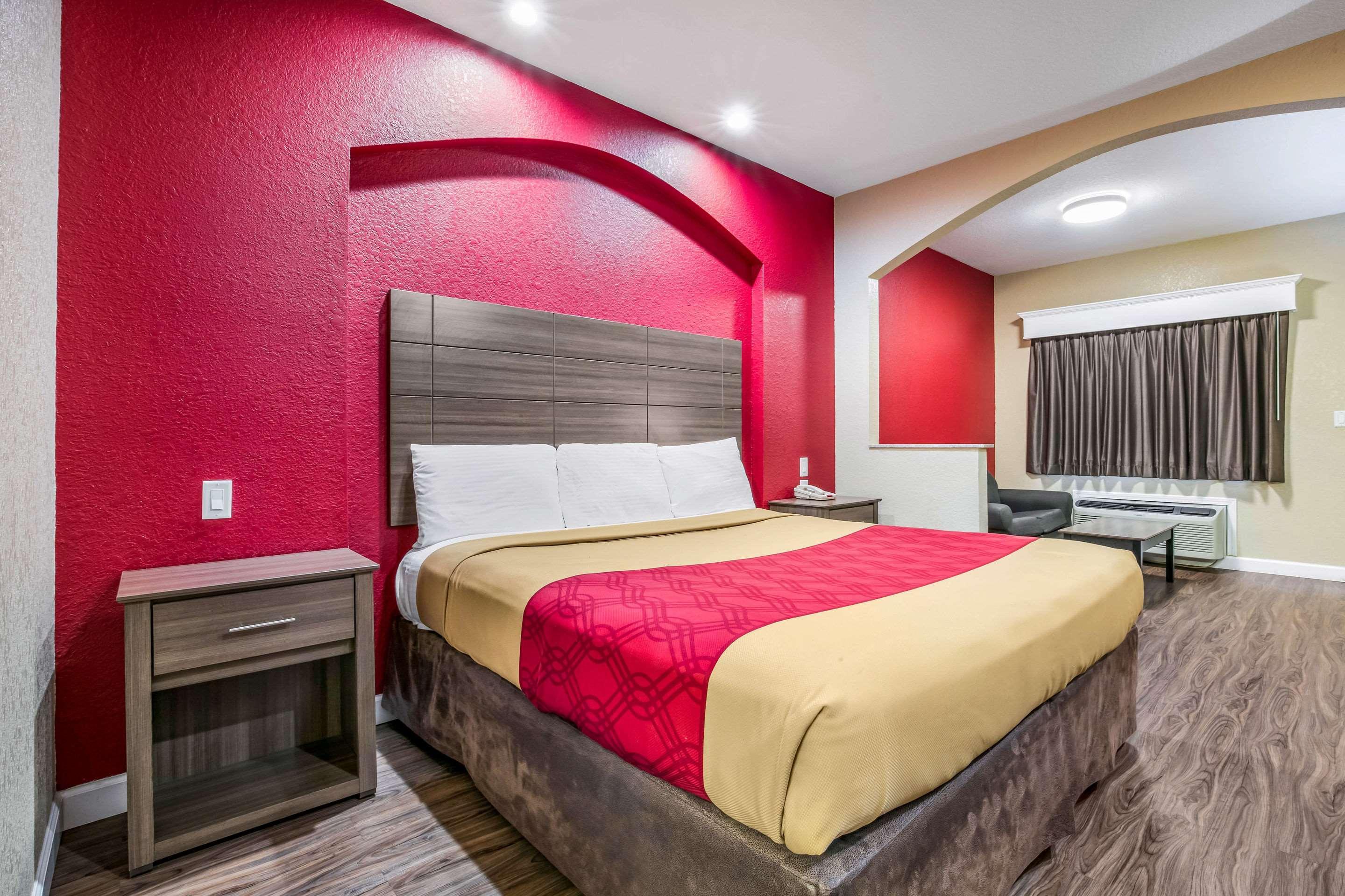 Econo Lodge Inn & Suites Horn Lake Buitenkant foto