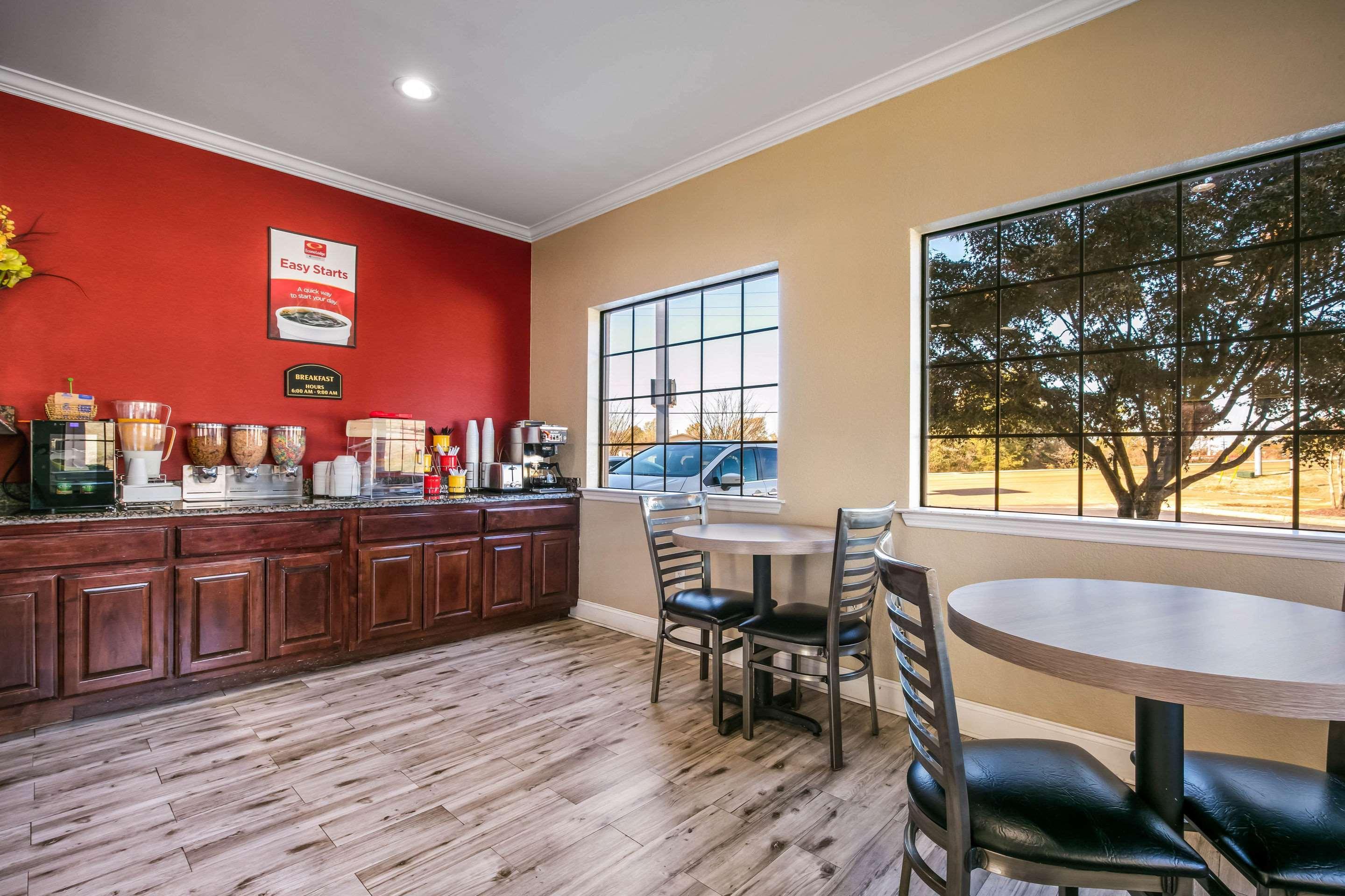 Econo Lodge Inn & Suites Horn Lake Buitenkant foto