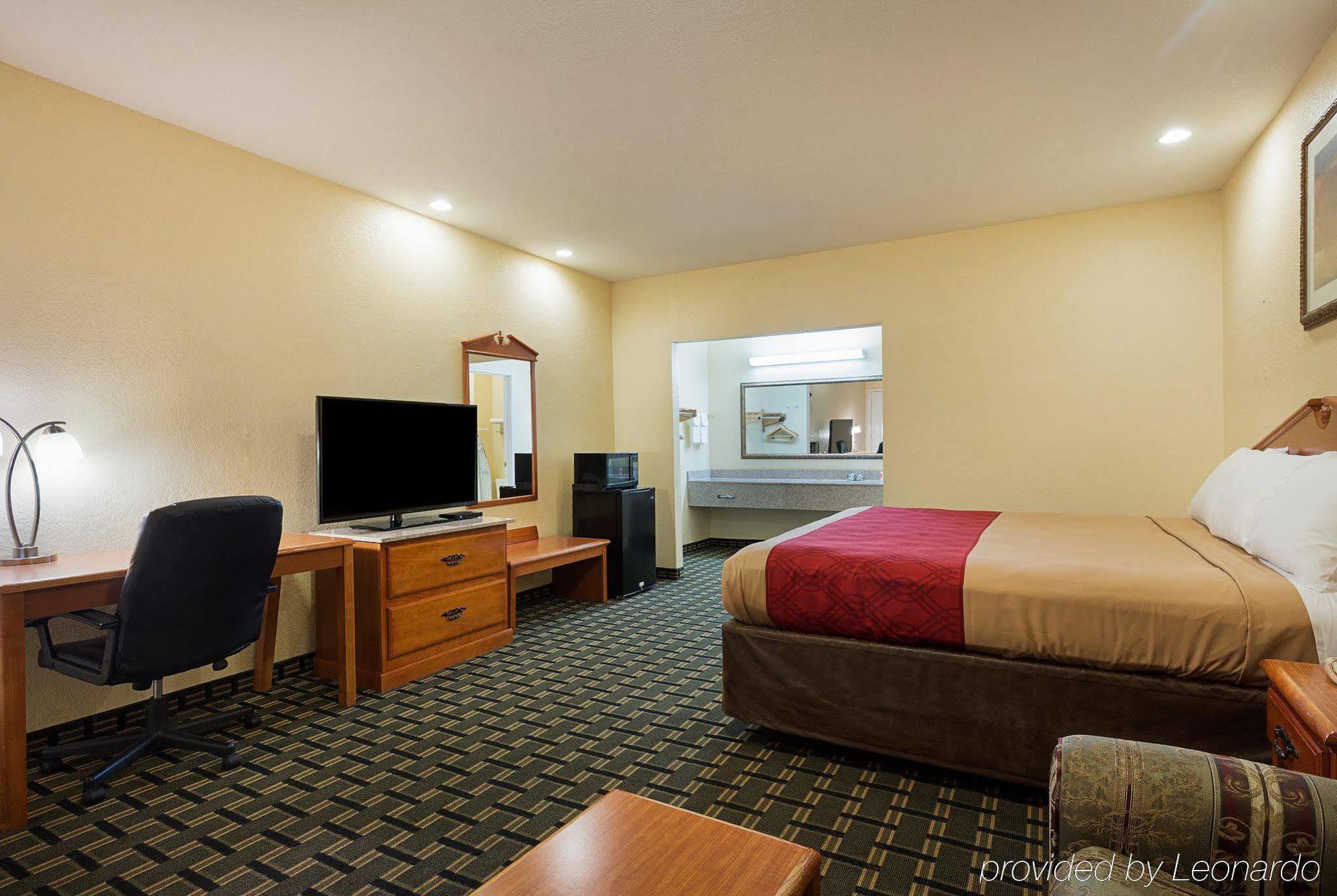 Econo Lodge Inn & Suites Horn Lake Buitenkant foto