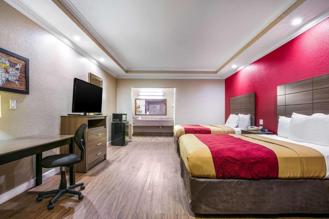Econo Lodge Inn & Suites Horn Lake Buitenkant foto